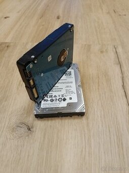 Cavo SATA 6 Gb/s Ad Alta Velocità - Angolato, Con Clip Metallico, Colore Blu E Giallo Cavo Dati SATA Per PC - Foto 6