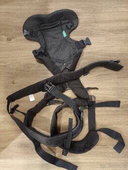 Infantino Flip Advanced 4v1 šedé - nosítko