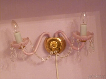 Retro nástěnná skleněná lampička