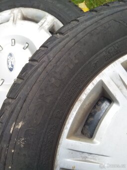 Sada zimních kol Ford Galaxy 195/60 16C