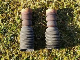 Audi A4 B5 prachovky s dorazy + stropní madla