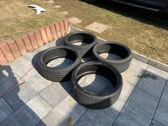 Hankook Ventus EVO2 225/35 ZR19 letní