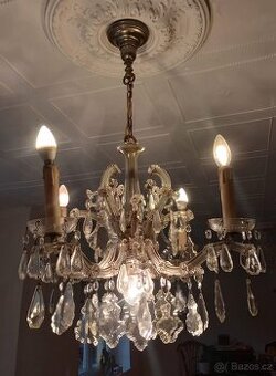 Křišťálový lustr z broušeného skla – 4 ramena