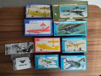 Modely letadel,Novo,OGONĚK aj,plastové stavebnice.