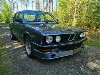 Bmw e28 528i/A