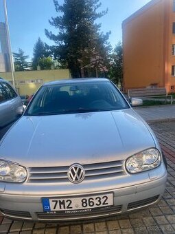 Golf 4