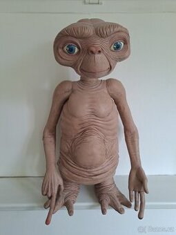 SBERATELSKA FIGURA-E.T.MIMOZEMSTAN-85cm.