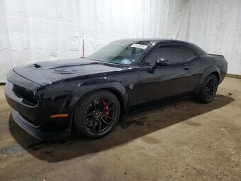DODGE CHALLENGER SRT HELLCAT