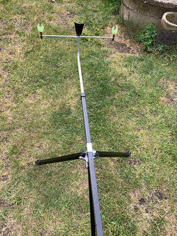 Zánovní Tripod-