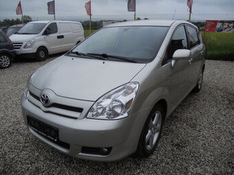 Toyota Corolla Verso 1.8 VVTi 95KW 7MístServiska
