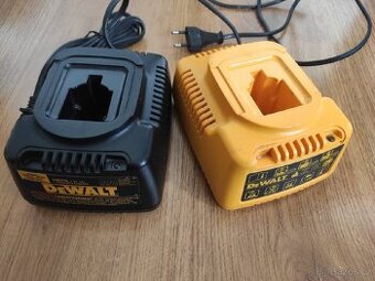 DeWALT nabíječky - 1