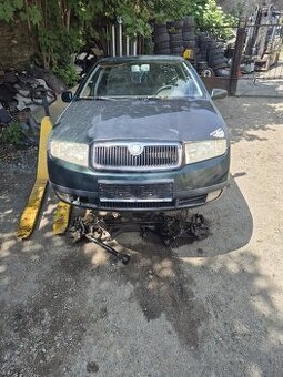 Fabia 1 kompletni předek předek 4000.-