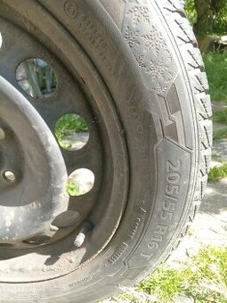 Zimní kola 205/55 R16 na plechových discích – Polaris