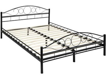 Prodám kovovou postel s roštem - 140x200(cm)
