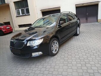 Superb 2.0tdi Dsg rok 2013