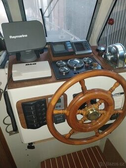 prodam loď SAGA 27