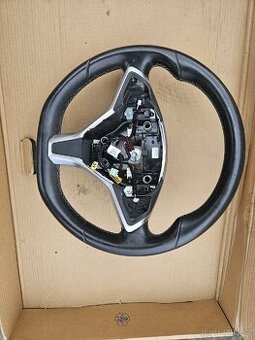 Tesla model S do 2016 volant