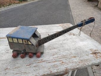 Stará dřevěná hračka - 1