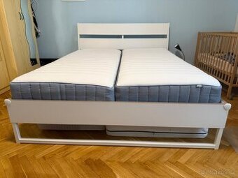 dvojlůžko TRYSIL z IKEA šířka 160 cm