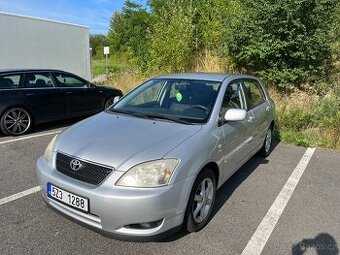 Toyota Corolla Hatchback, 81 kW, 2003, klimatizace