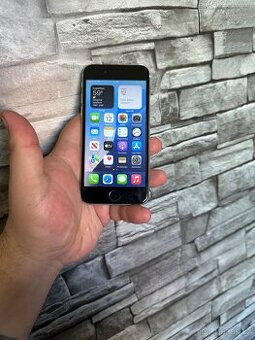 iPhone Se 2020