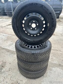 Originální plechové disky Škoda, VW 5x112 r15 + zimní pneu