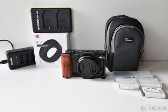 Profi kompakt Sony ZV-1 v "plné polní" - 5 aku, šíro-makro