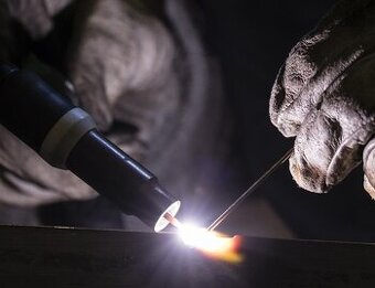 svářeč 141 TIG,  HPP, Vyškov