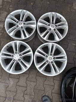 Sada alu kol Nissan Qashqai R17