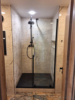 zastěnu skleněnou SIKO 100cm -dveře nová zabalená 3500kč