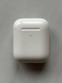 nabíjecí pouzdro pro AirPods 2 (2019)