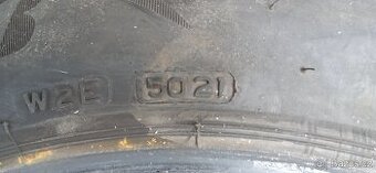 1x Pneu Bridgestone Blizzak 205/55 R16