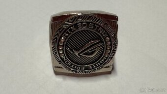 Prsten pro herní nadšence ASUS RTX 30 STRIX White Edition