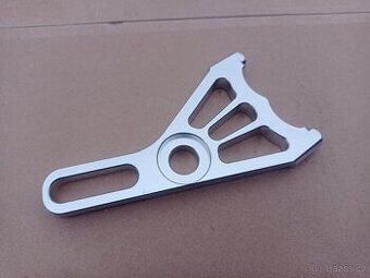 Držák radiálního brzdového třmenu RPM