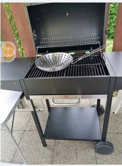 Zahradní gril