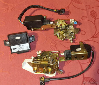 Zámky Škoda Felicia