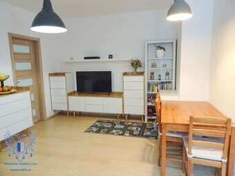 Prodej bytu 2+kk v Hoříně - 1