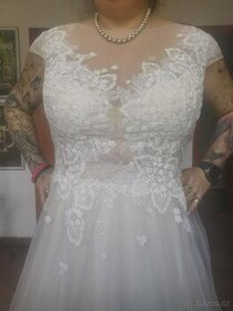 Svatebni šaty  Brno-Hustopeče