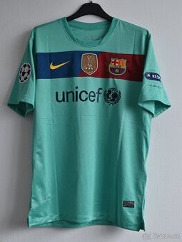 Barcelona 10/11 Messi 10 M