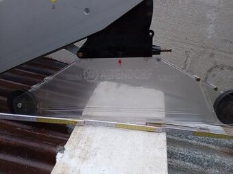 Kryt na formátovací pilu Altendorf WA 107