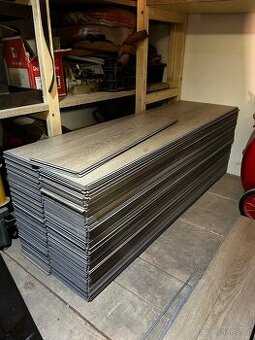 Vinylová podlaha - Dub