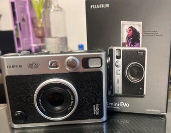 Instax mini Evo