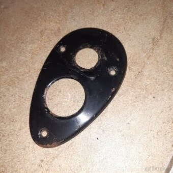 Kryt spínací skřínky