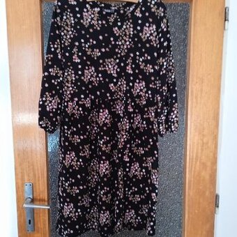 SUPER ŠATY S DLOUHÝM RUKÁVEM VEL. L