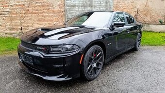 Dodge charger V8 5,7l hemi, 2019