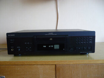 Prodám cd přehrávač Sony CDP XA2ES