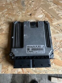 Řidiči jednotka motoru VW passat b8 2.0 TDI