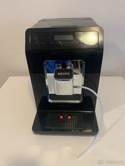 kávovar KRUPS QUATTRO FORCE