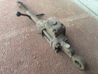3. Bod pro Zetor 25 s uchycením