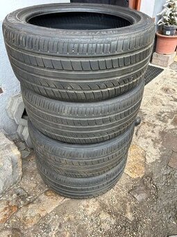 Pneu 225/45 r17 - 1